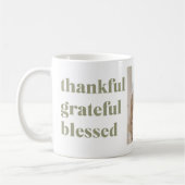 3枚のモダン写真をコラージュ |ハッピーサンクスギビング株式会社 コーヒーマグカップ (左)