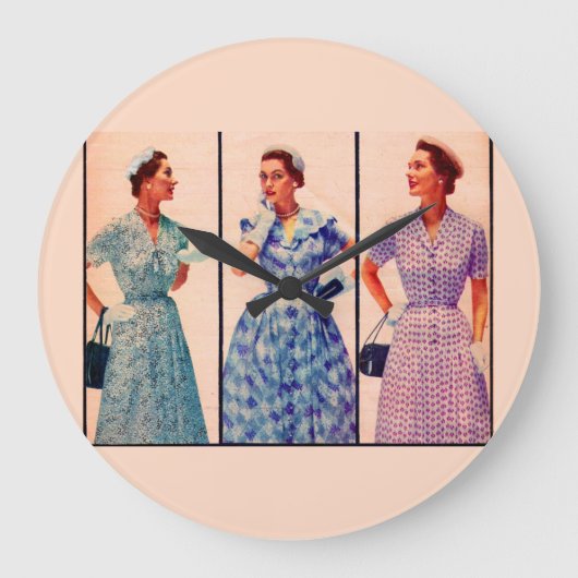 3枚の1953枚の服-ヴィンテージの衣類 ラージ壁時計 (正面)