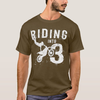 3歳になる3歳の誕生日の男の子の汚れ Tシャツ