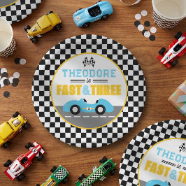 3歳の誕生日おめでとう!ファスト&スリー レーシングカー ペーパープレート
