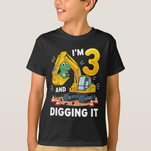 3歳の誕生日おめでとう 建設恐竜 少年 3歳 Tシャツ (正面)