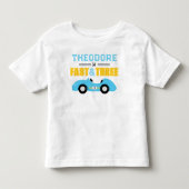 3歳の誕生日おめでとう Fast & Three レーシングカー トドラーTシャツ (正面)