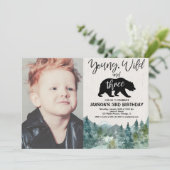 3歳の誕生日の男の子、若い野生の3素朴な写真 招待状 (スタンド正面)