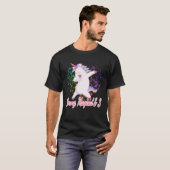 3歳の誕生日の衣装、ダビング・ユニコーン・ヤング・マジカル Tシャツ (正面フル)