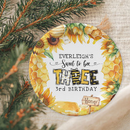 3歳の誕生日を迎えるなんて甘いフローラ ペーパープレート