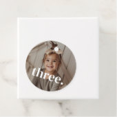 3歳の誕生日フォト - three フェイバータグ (インサイチュ)