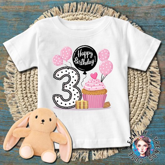 3歳の誕生日 カップケーキ ベビーTシャツ