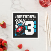 3歳オールドホッケーパーティーテーマ3歳バースデーボーイ スタンダードカクテルナプキン (インサイチュ)