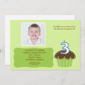 3歳カップケーキ写真誕生日招待状 招待状 (正面/裏面)