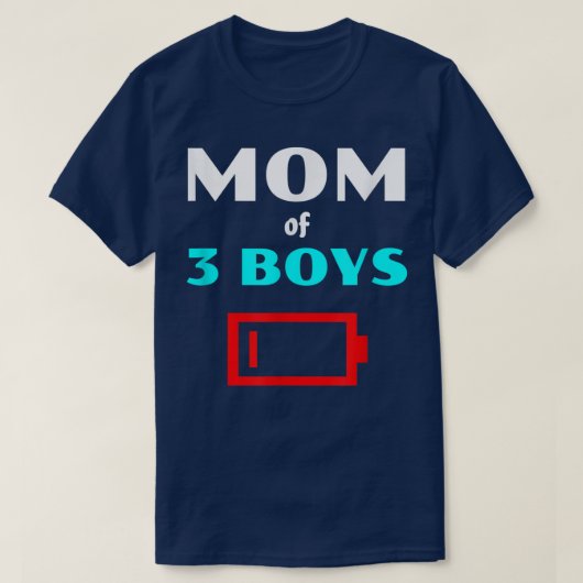 3男の子の母の疲れたママの3人の息子の低こうもり Tシャツ (デザイン正面)