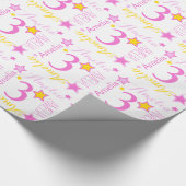 3番目の誕生日の星名前をカスタムする(黄ピンク) ラッピングペーパー (角)