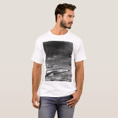 3空軍F-105 Thunderchiefは途中で操縦します Tシャツ (正面フル)