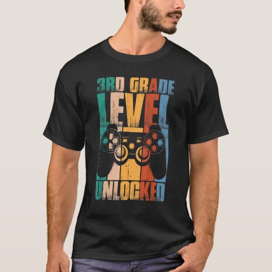 3等級レベルのロック解除された新学期ゲームコントロール Tシャツ (正面)