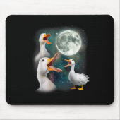 3羽のダックが月に吠える 面白い 不思議な呪いを受けたペキンダック マウスパッド (正面)