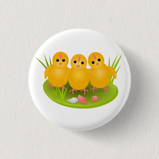 3羽のハッピーイースターの黄色い鶏 缶バッジ (正面)