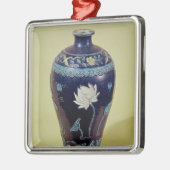 3色の装飾が付いているMingのつぼ メタルオーナメント (左)