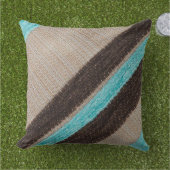 3色アクアとブラウンのストライプスローピロー アウトドアクッション (芝生)