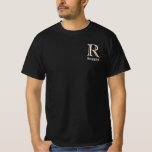 3色カスタム値モノグラム名 Tシャツ<br><div class="desc">モノグラユニークムのレイヤー – よく見ると、3色が見え与えて、深さ感じが分かる。名パーソナライズされた前を付けて。特別なアイディアを贈り物に使うか、自分で使う楽しむかもしれ!デザインに関すもしる質問や特別なリクエストがある場合は、チャットまたは電子メールをcharmdesignstudio@rcn.comに送信する</div>