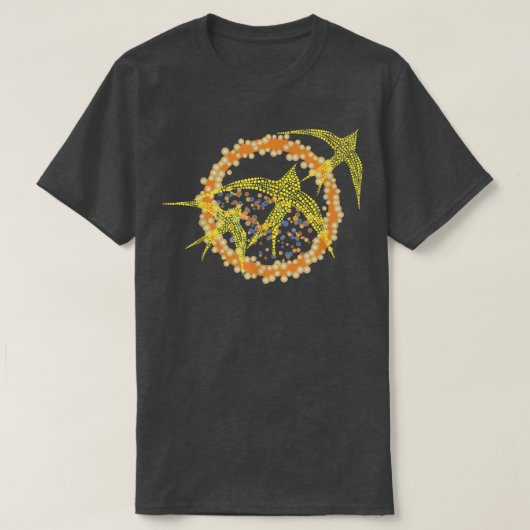 3鳥、飛んでいる野鳥観察サンアートとオレンジ色のドットA Tシャツ (デザイン正面)