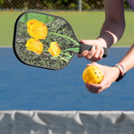 3黄色のチューリップ/ ピックルボールラケット