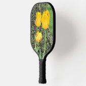 3黄色のチューリップ/ ピックルボールラケット (左)