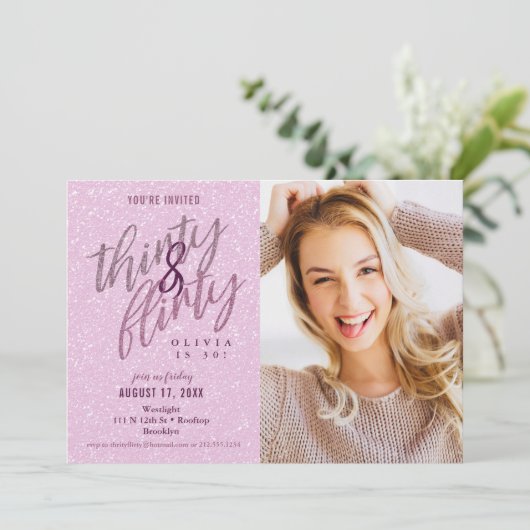 30と気のあるそぶりをした誕生日 招待状 (スタンド正面)