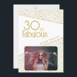 30と素晴らしい金ゴールドグリッター写真30th Birthday カード<br><div class="desc">30と素晴らしい金ゴールドグリッター写真30th誕生日カード。トレンディーモダンタイポグラフィと金ゴールドグリッタースポット付きバースデフェイクィーカード。そのデザインはカスタム写真と名前を持っている。背面の文字を変更または消去できる。彼女パーソナライズされたのために30歳の誕生日カードを作る。</div>