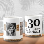 30と素晴らしい金ゴールドグリッター2 Photo 30th Birthday コーヒーマグカップ<br><div class="desc">30と素晴らしい金ゴールドグリッター2写真30th Birthday Mug.写真の追加 – 古い写真と新しい写真を使用できる。</div>