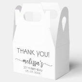 30代または任意の年齢の誕生日白い書道のスクリプト フェイバーボックス (オープン)