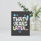 30年後30歳おもしろいの誕生日パーティー ポストカード (スタンド正面)