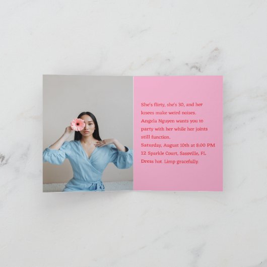 30折り曲げ気のあるそぶりをした誕生日招待状 招待状 (内部)