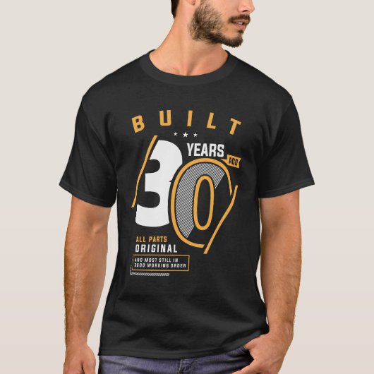 30歳おもしろいの誕生日30歳 Tシャツ (正面)