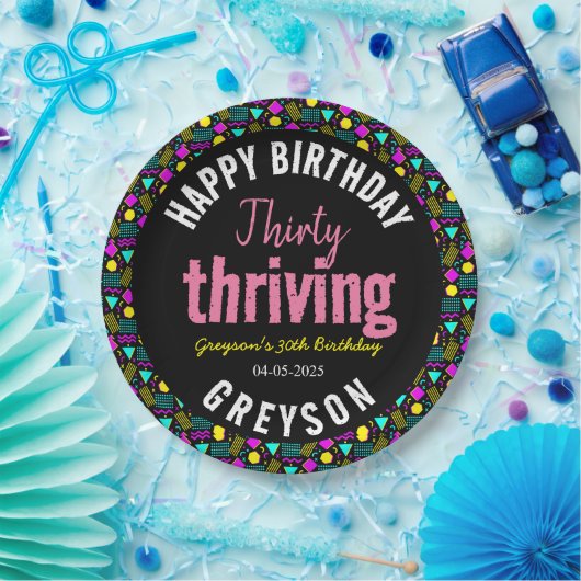 30歳と繁栄するブラックとレトロ30歳の誕生日 ペーパープレート (パーティー)