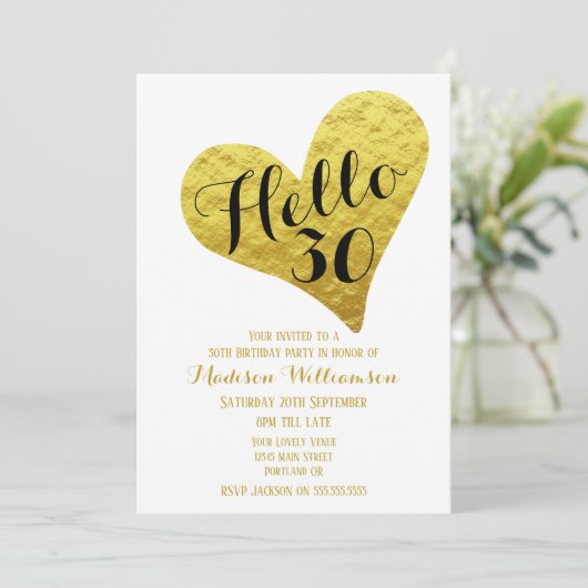 30歳の誕生日こんにちは30ブラックとフェイク金ゴールドハート 招待状 (スタンド正面)