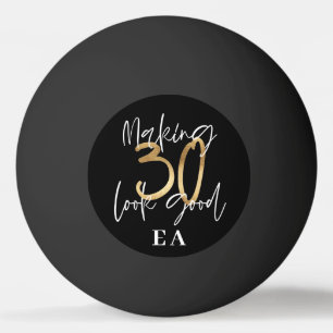 30歳の誕生日のイニシャルが贈パーソナライズされたり物に 卓球ボール