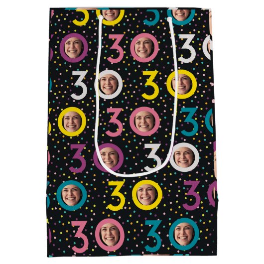 30歳の誕生日の写カスタマイズ真 ミディアムペーパーバッグ (裏面)