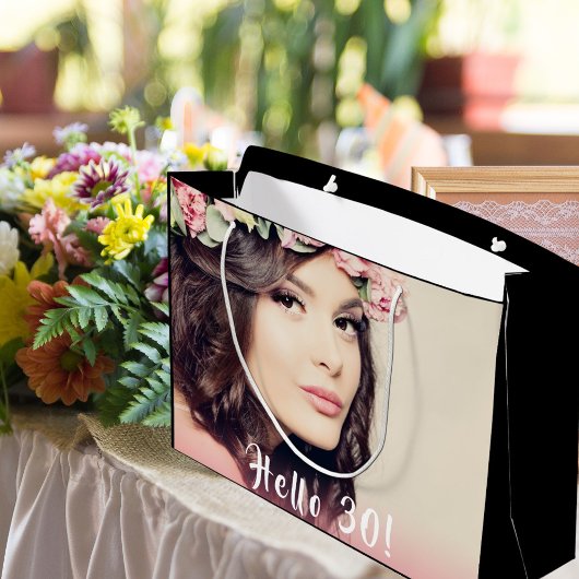 30歳の誕生日の写真こんにちは30ブラック ラージペーパーバッグ