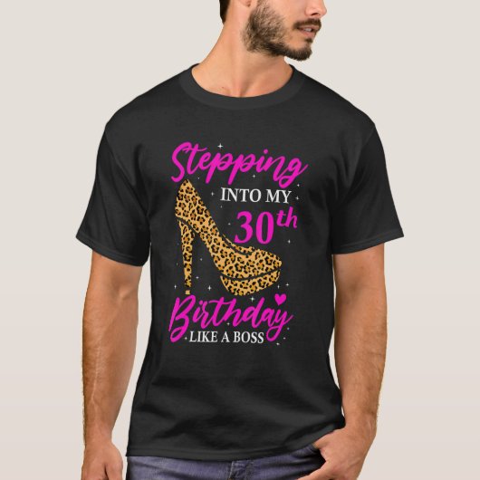 30歳の誕生日を迎えたヒョウのハイヒール Tシャツ (正面)