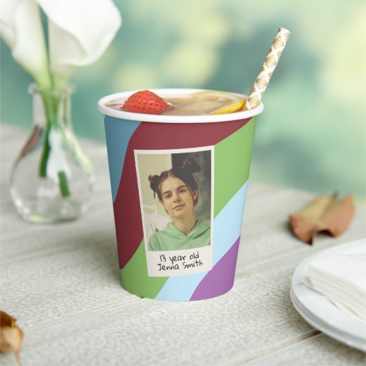 30歳の誕生日パーティー30歳気のあるそぶりをしたと盛大な写真 紙コップ (インサイチュ)