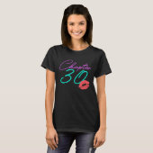 30歳の誕生日ピンクの女性 Tシャツ (正面フル)
