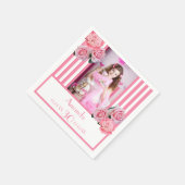 30歳の誕生日ピンクの白いストライプフローラ写真 スタンダードカクテルナプキン (角)