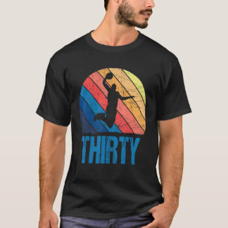 30歳の誕生日レトロバスケットボール30歳の男Wo Tシャツ