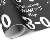 30歳の誕生日白黒パーソナライズされたギフトラップ ラッピングペーパー (ロールコーナー)
