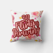 30歳の誕生日30気のあるそぶりをしたと繁栄するおもしろいピンク クッション (裏面)