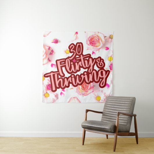 30歳の誕生日30気のあるそぶりをしたと繁栄するおもしろいピンク タペストリー (インサイチュ)
