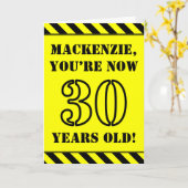 30歳の誕生日:おもしろいステンシルスタイル文字,名前をカスタムする カード (黄色い花)