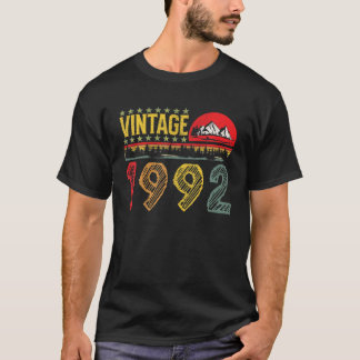 30歳ギフトヴィンテージ1992限定版30T Tシャツ