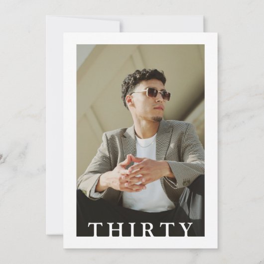 30歳スタイリッシュのフォトストリップ30歳の誕生日 招待状 (裏面)
