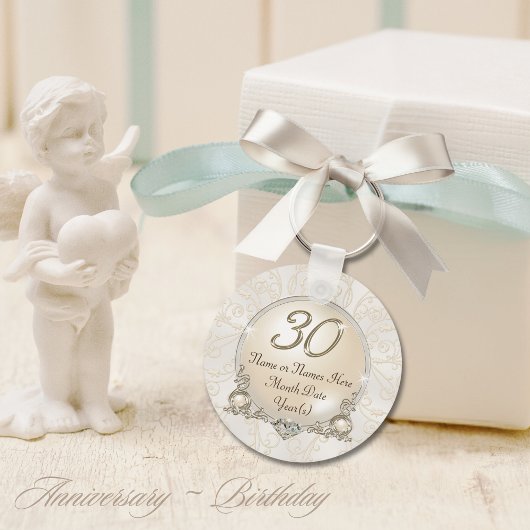 30歳パーソナライズされたの誕生日の御恩と記念日 キーホルダー