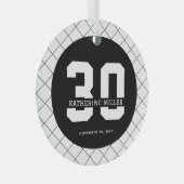 30歳パーソナライズされたの誕生日モダンとエレガント ガラスオーナメント (正面右)